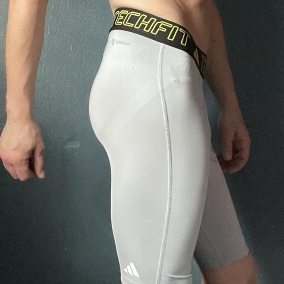 Men’s Adidas Techfit Training Shorts in Halo Silver/Gray - Medium - Picture 3 of 7
